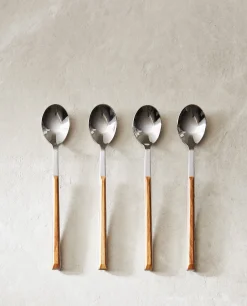 Box Of 4 Dessert Spoons With Wood Pattern Handle