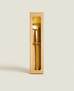 Box Of 4 Spoons With Hammered Handle
