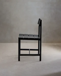 Chair 04