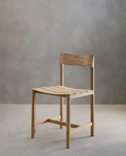 Chair 04