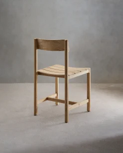 Chair 04