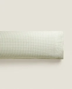 Check Pillowcase