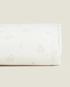 Chiffon Clover Towel