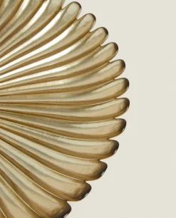 Christmas Glass Service Plate With Raised Design