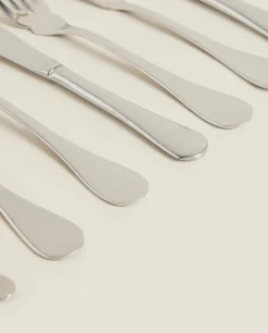 Classic Dessert Knife