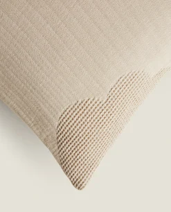 Cloud Pattern Throw Pillow