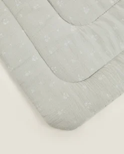 Clover Print Play Rug