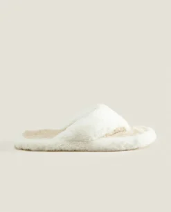 Contrast Faux Fur Open Slippers