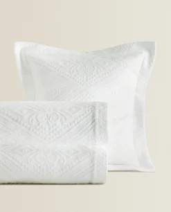 Cotton Bedspread With Geometric Design