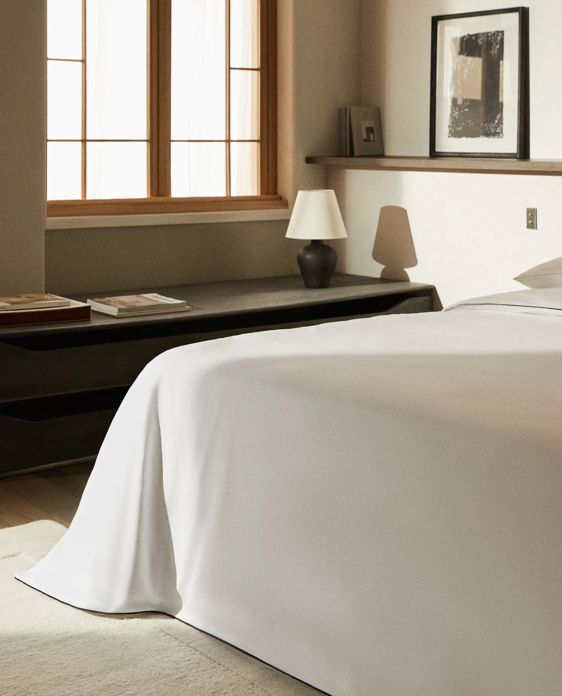 Duvet Cover With Colored Piping Detail