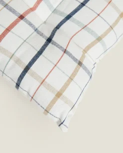 Dyed Thread Check Cushion