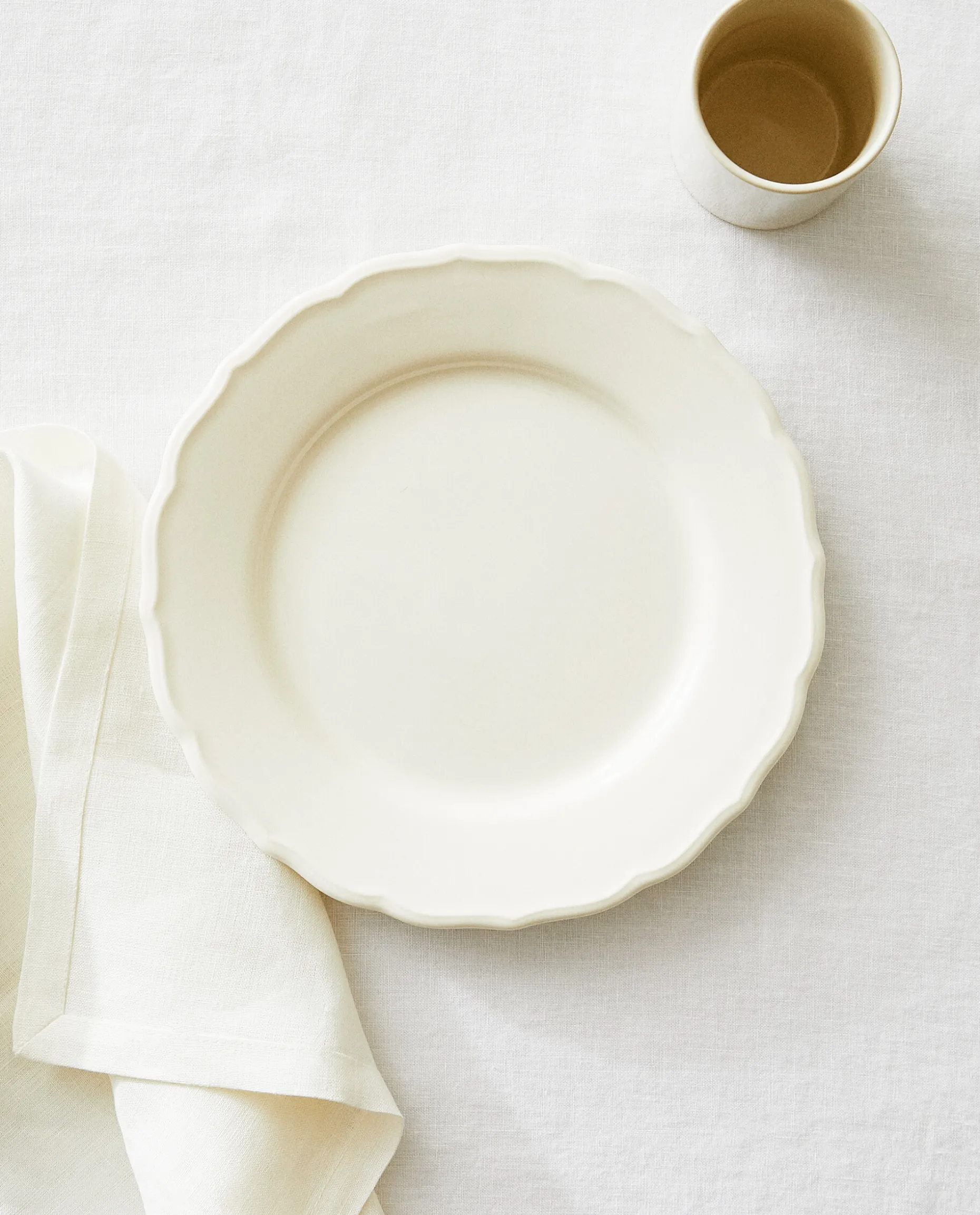 Earthenware Dinner Dish With Raised-Design Edge
