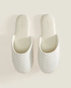 Embroidered Fabric Slippers