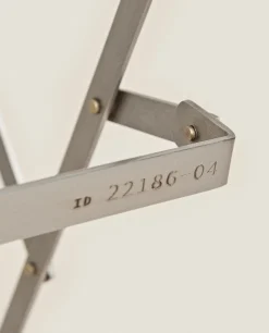 Extendable Magazine Rack