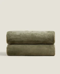 Faux Fur Blanket