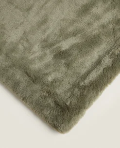 Faux Fur Blanket