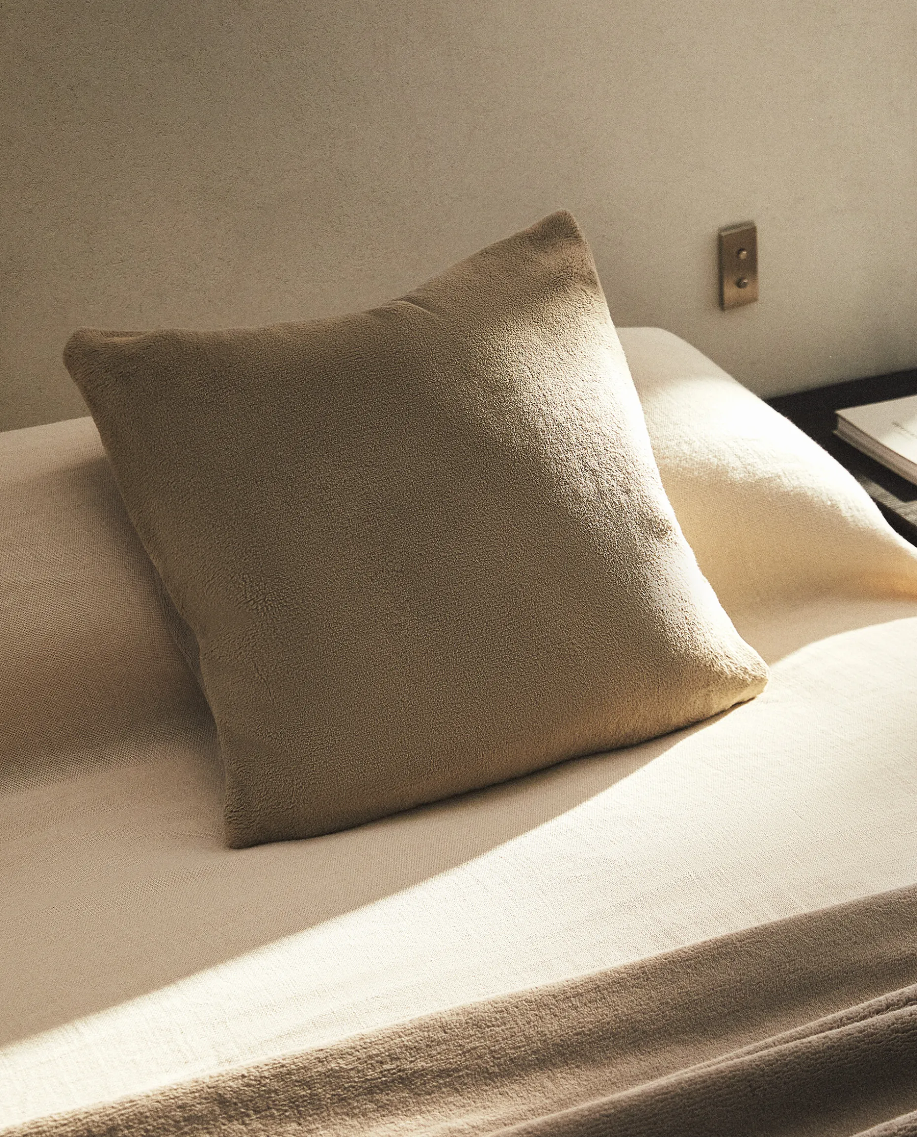 Fleece Throw Pillow Cover