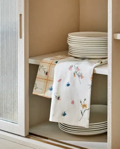 Floral Print Cotton Kitchen Towel (Pack Of 2)