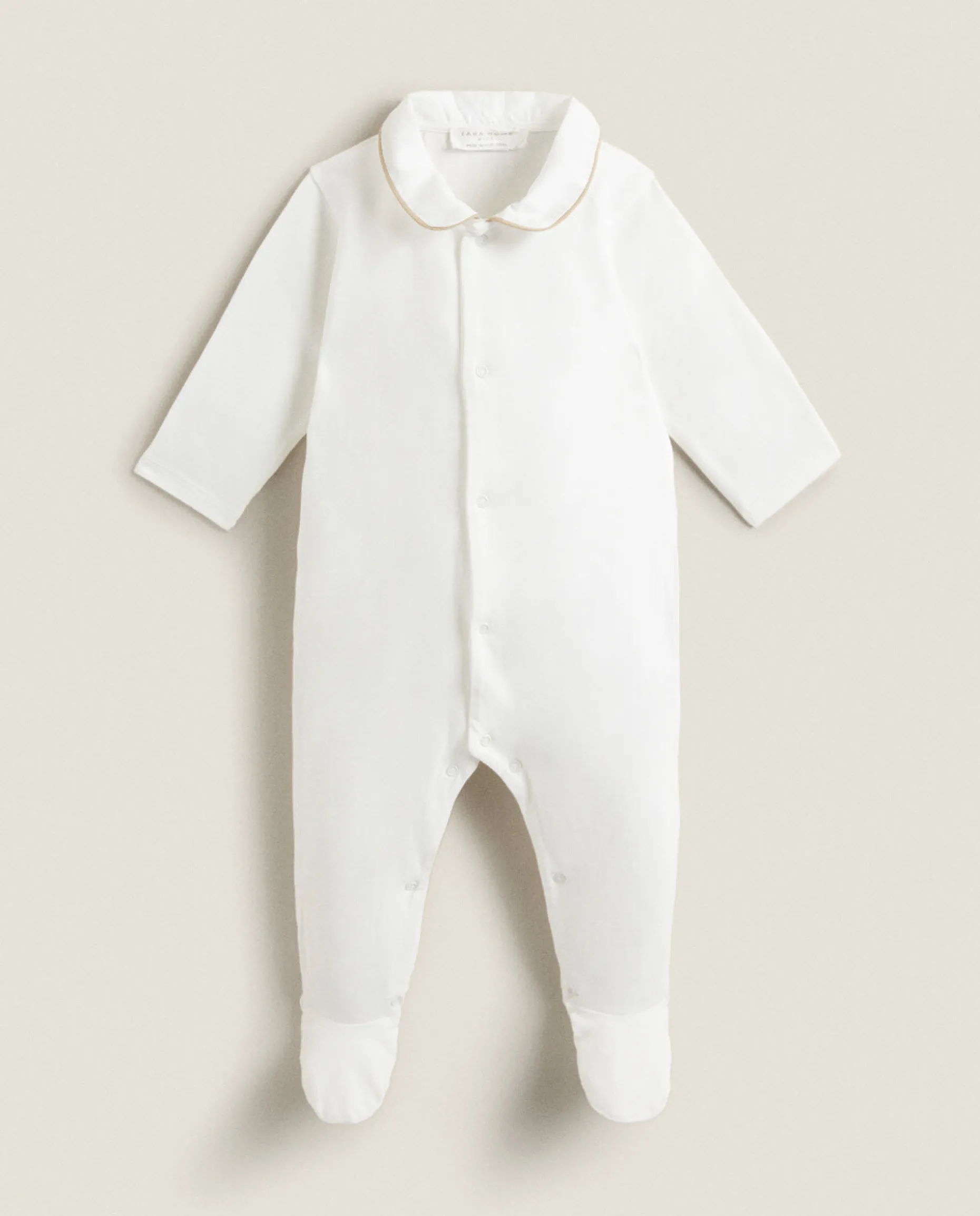 Footed Pajamas With Contrasting Piping