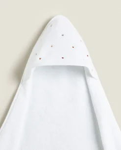 Hooded Baby Towel With Embroidered Hearts
