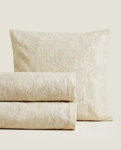Jacquard Bedspread