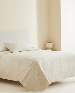 Jacquard Bedspread