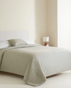 Jacquard Quilt