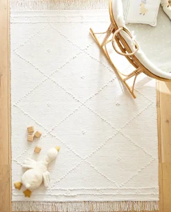 Kids' Diamond Chenille Rug With Fringing