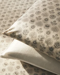 Leaf Print Pillowcase