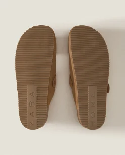Leather Clogs With Buckle