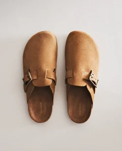 Leather Clogs With Buckle
