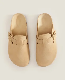 Leather Clogs With Buckle
