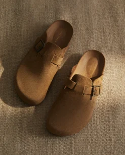 Leather Clogs With Buckle