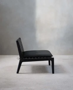 Lounge Chair 01