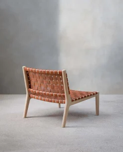 Lounge Chair 01