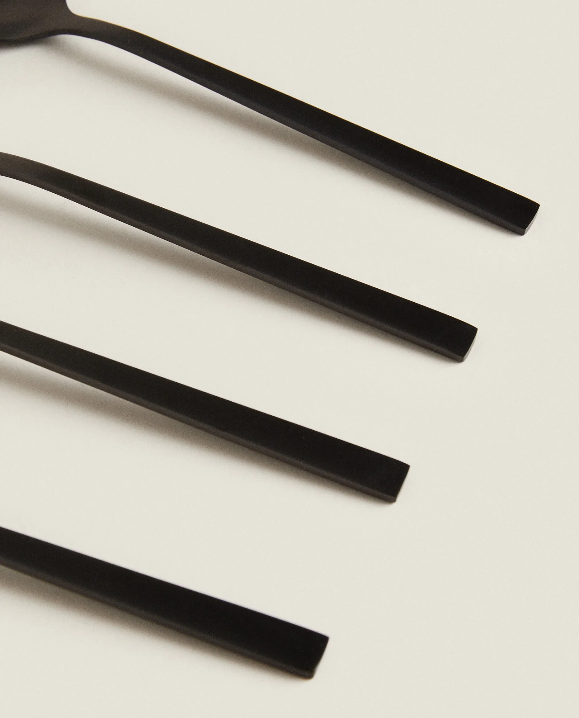 Matte Spoons (Pack Of 4)
