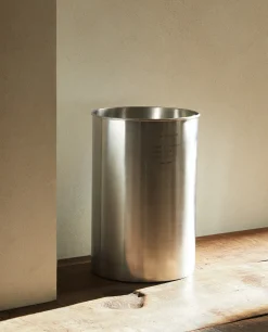 Metal Wastepaper Basket