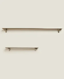 Metallic Shelving