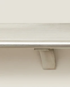 Metallic Shelving