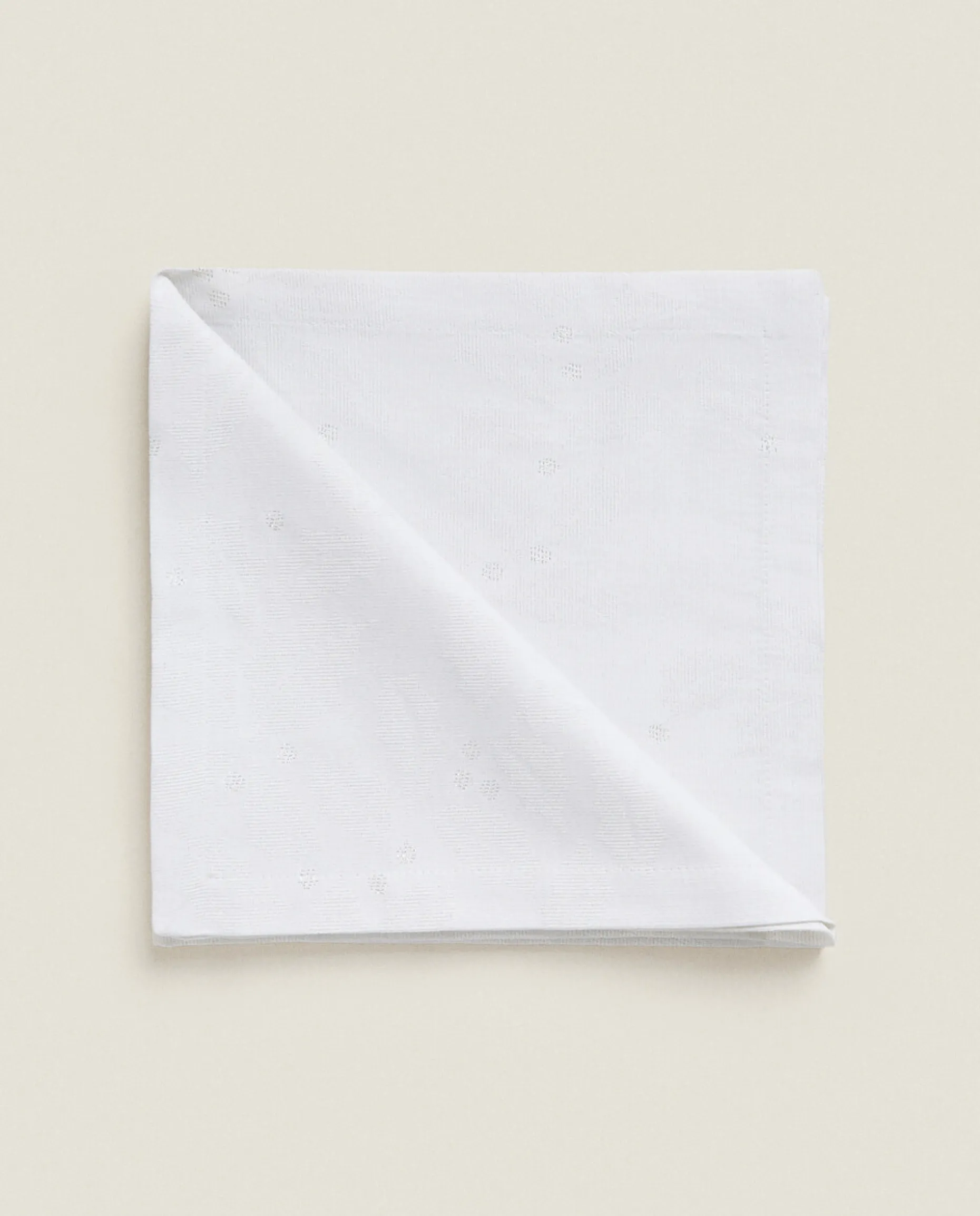 Pack Of Christmas Glittery Floral Jacquard Napkins