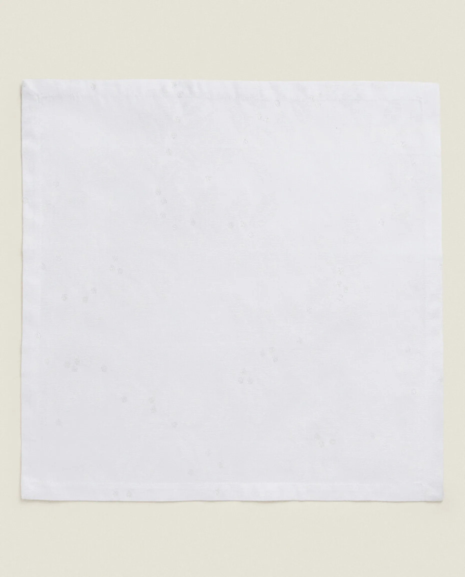 Pack Of Christmas Glittery Floral Jacquard Napkins