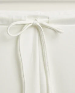 Pants With Contrast Piping