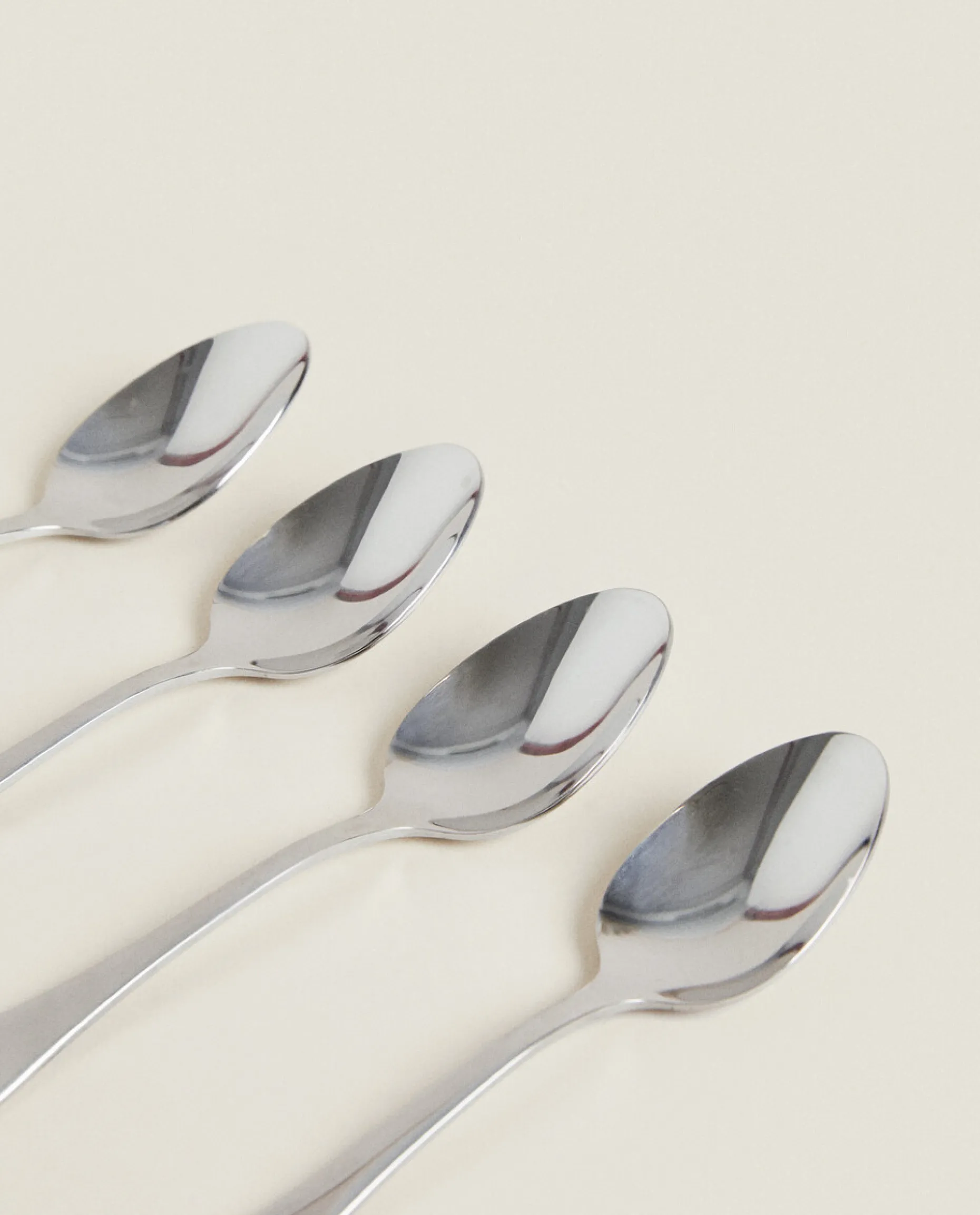4-Piece Classic Dessert Spoon Box