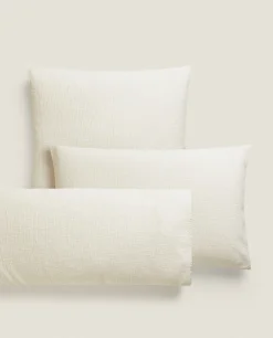 Pillowcase With Bedspread Quilt Effect