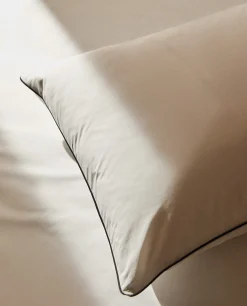 Pillowcase With Colored Piping Detail