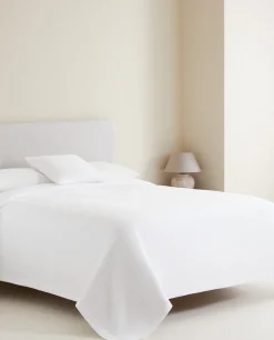 Pique Bedspread