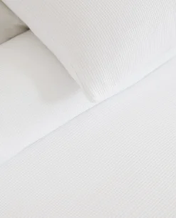 Pique Bedspread