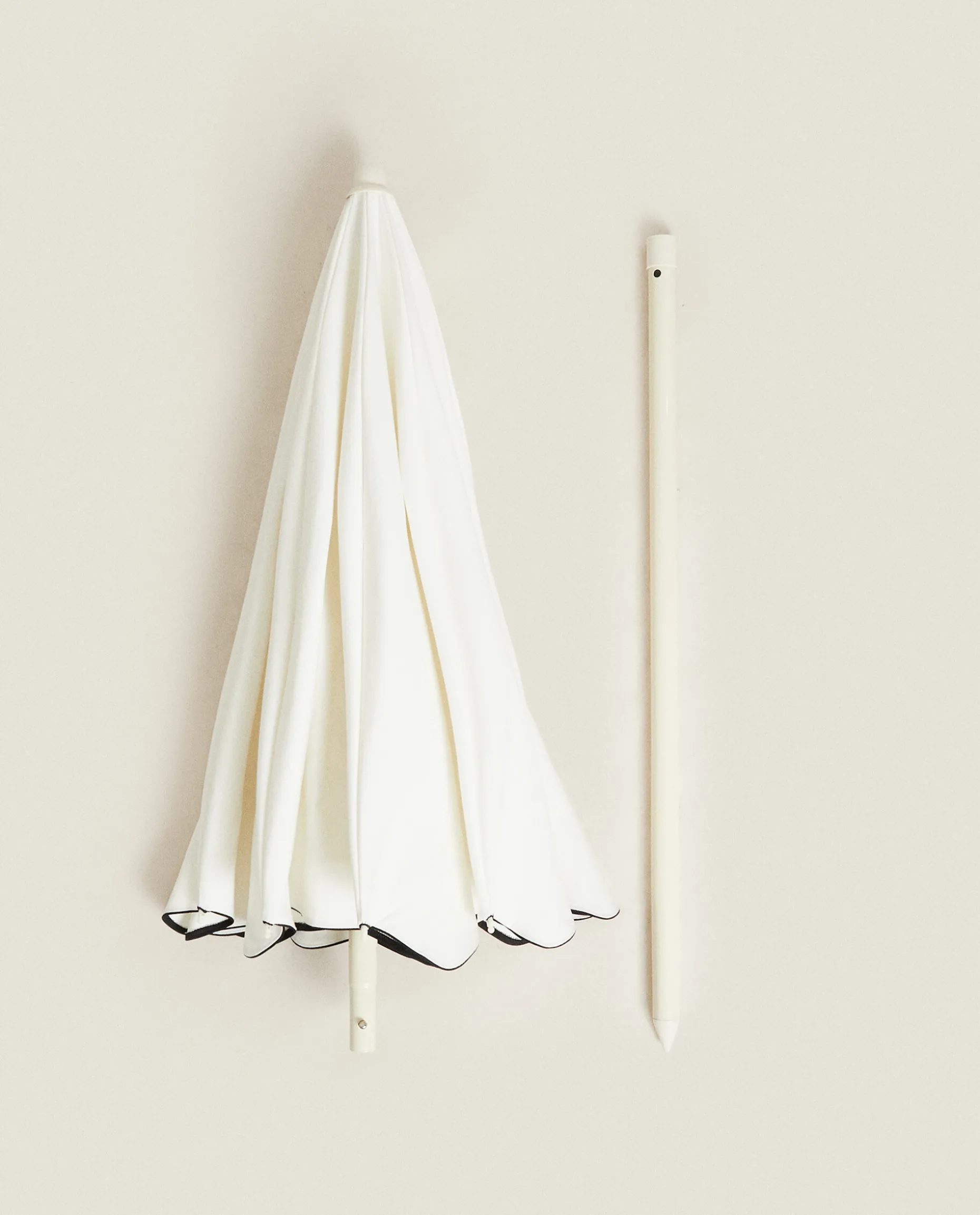 Plain Beach Umbrella (O 63.0")