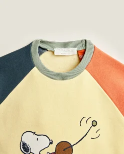 Plush Peanuts™ Sweatshirt