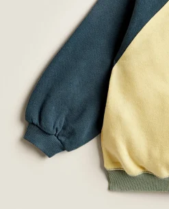 Plush Peanuts™ Sweatshirt
